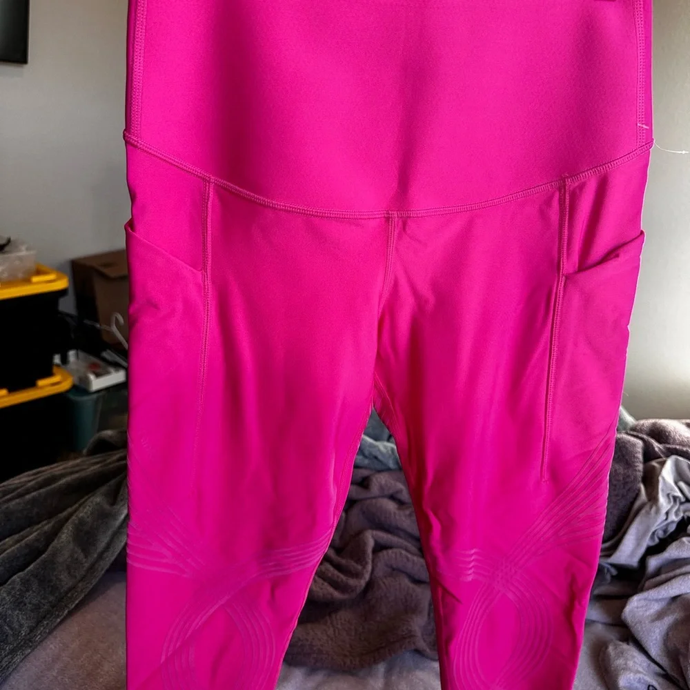 NWOT Fanka Booty Shape and Knee Support Leggings L $89 Magenta - Picture 3 of 5